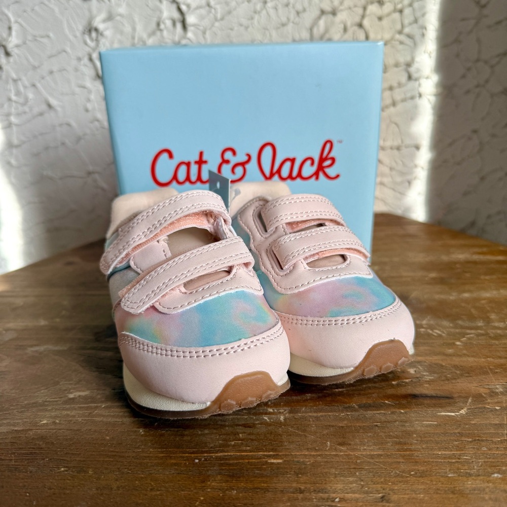 Cat & Jack Iridescent Pink Kids Sneakers